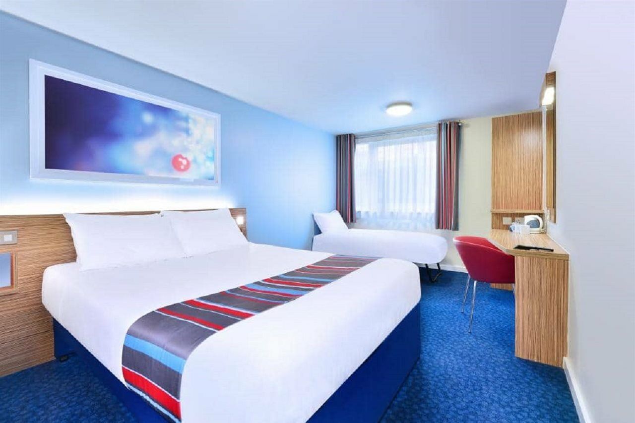 Travelodge London Woolwich Bagian luar foto
